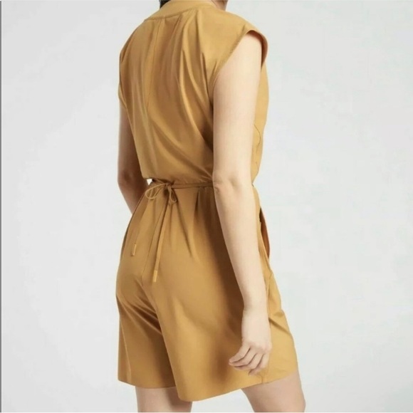 Athleta Marlow Gold Yellow Romper Size Extra Large - Picture 2 of 12